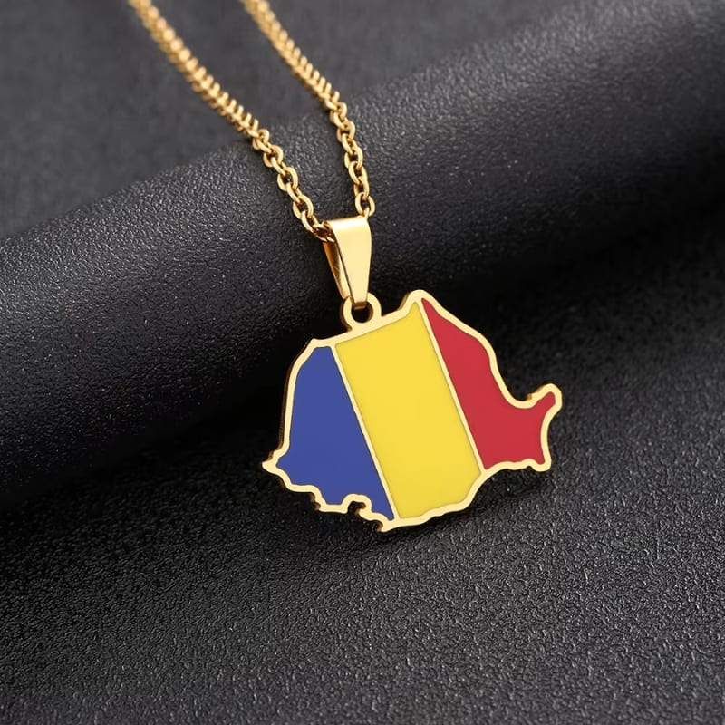 Collier du drapeau de la Roumanie avec finition dorée, bijou roumain élégant