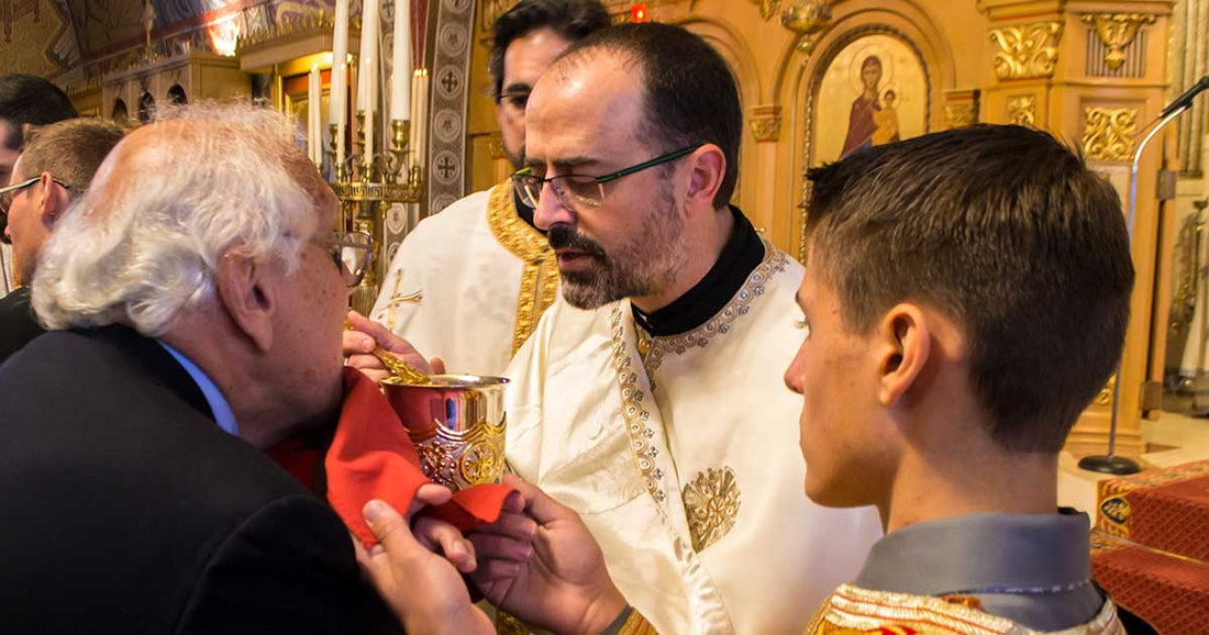 Comment se préparer à la communion orthodoxe : guide complet