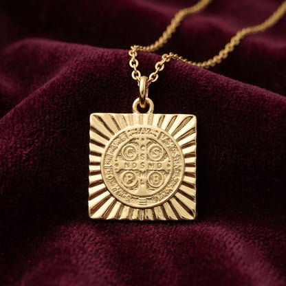 Médaillon Croix Byzantine Plaqué Or