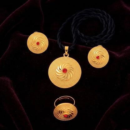 Parure Médaillon Éthiopien Habesha — Collier, Boucles d'Oreilles et Bague Couleur Or