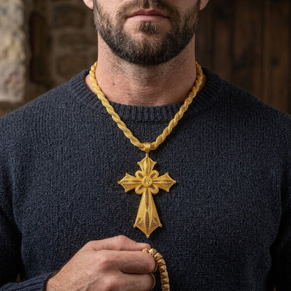 Collier Pendentif Croix Éthiopienne Filigrane — Rosette Dorée