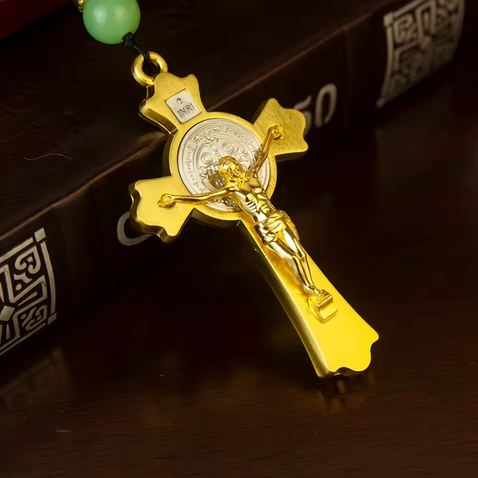 Collier Crucifix avec Chaîne à Perles en Bois
