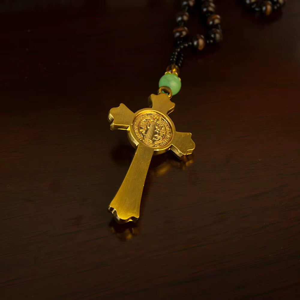 Collier Crucifix avec Chaîne à Perles en Bois