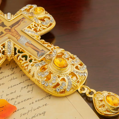 Croix Pectorale Orthodoxe Grecque Dorée avec Crucifix — Collier pour Prêtre ou Évêque