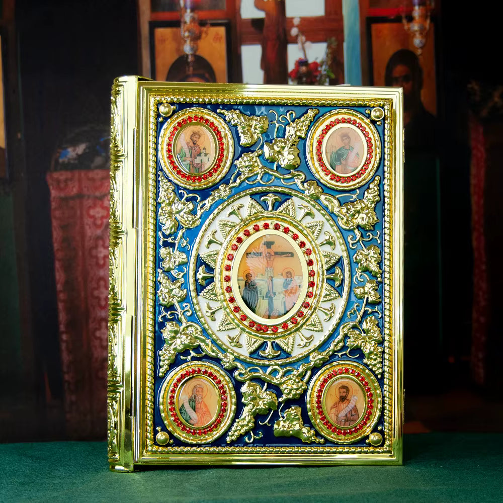 Protège-Évangile Orthodoxe Doré avec Icônes Religieuses — Couverture Bible Évêque Plaquée Or