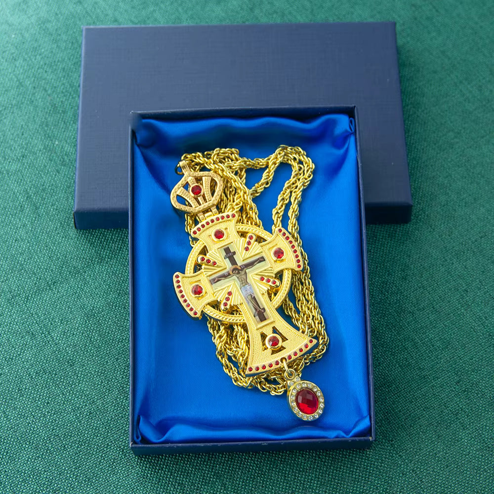 Croix Pectorale Russe Plaquée Or avec Pierre Rouge — Collier Prêtre Orthodoxe