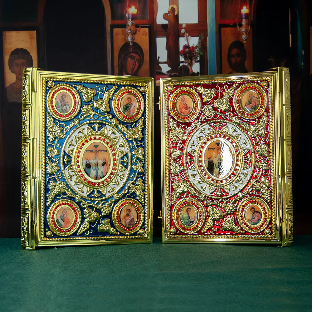 Protège-Évangile Orthodoxe Doré avec Icônes Religieuses — Couverture Bible Évêque Plaquée Or