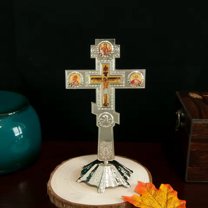 Crucifix Orthodoxe Russe sur Pied en Métal