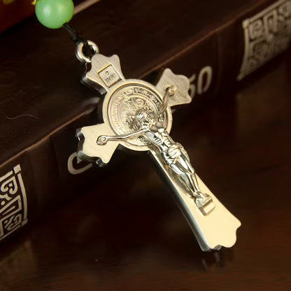 Collier Crucifix avec Chaîne à Perles en Bois