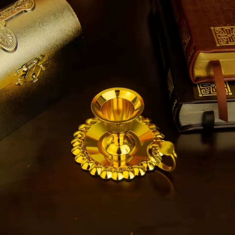 Petit chandelier orthodoxe pour contenir une bougie lors de moments religieux