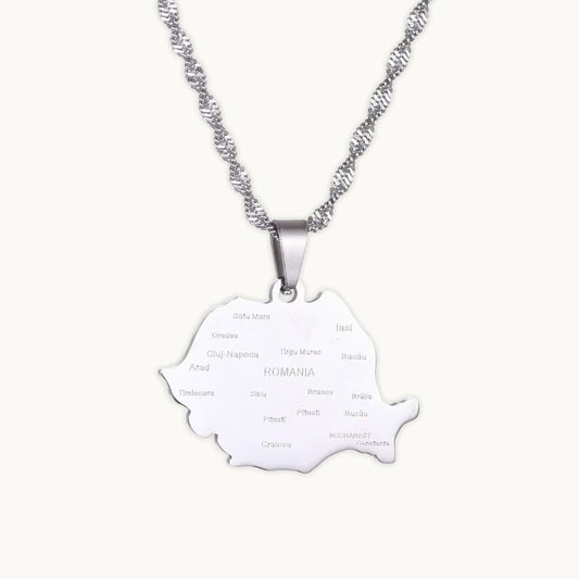 Pendentif carte de la Roumanie en finition argent, bijou élégant roumain